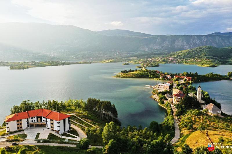 Rama-Šćit Bild 2